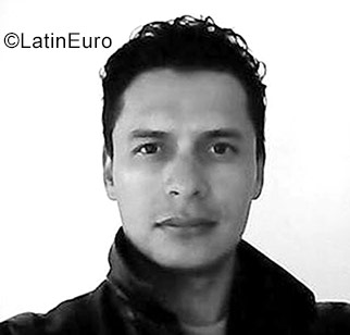 Date this cute Colombia man Shinue from Bogota CO23669