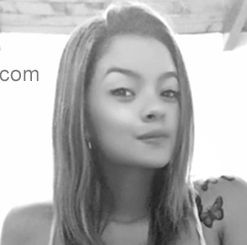 Date this nice looking Colombia girl Sara from Medellín CO23787