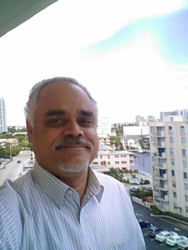 Date this tall United States man Jsanchez252 from Hollywood US19261