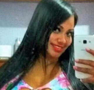 Date this charming Colombia girl Saray from Medellin CO23805