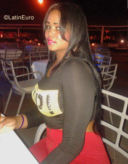 Date this lovely Dominican Republic girl Elena from Santiago DO32295