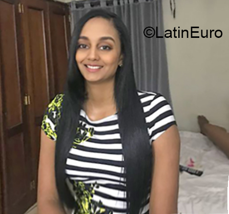 Date this hard body Dominican Republic girl Patty from Santo Domingo DO32367