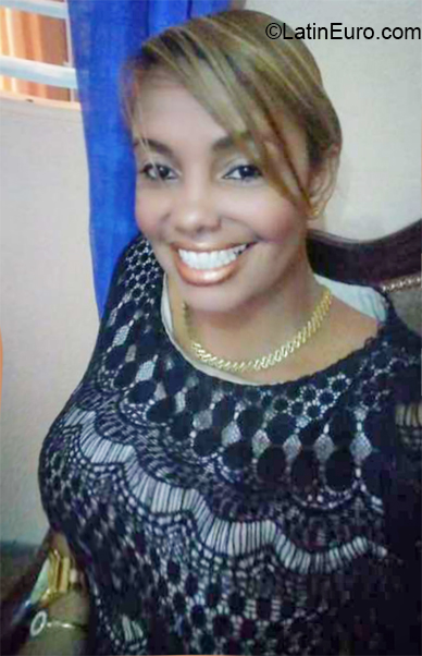 Date this cute Dominican Republic girl Abby from Santo Domingo DO32461