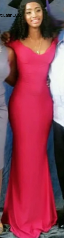 Date this voluptuous Dominican Republic girl Islena from Santo Domingo DO32486