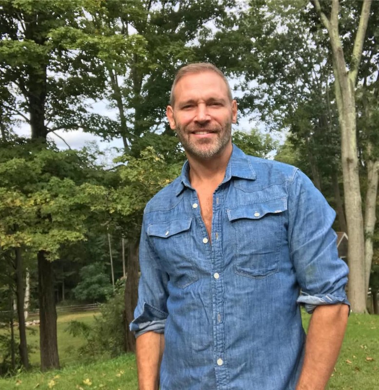 Date this sensual United States man Georgediego from Yakima US19344