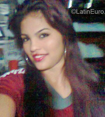 Date this stunning Venezuela girl Gaby from Caracas VE1658