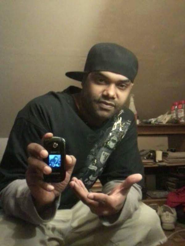 Date this exotic United States man ANGELITO from  US19365