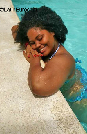 Date this foxy Dominican Republic girl Marisol from La Romana DO32708
