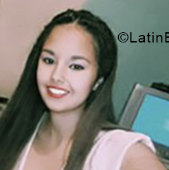 Date this foxy Argentina girl Evelyn from Buenos Aires AR140