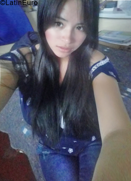 Date this stunning Peru girl Nataly from Arequipa PE1307