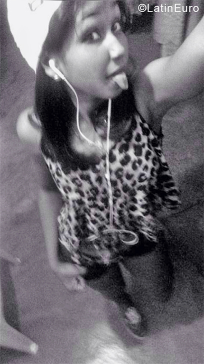 Date this beautiful Dominican Republic girl Liz from Santo Domingo DO32916