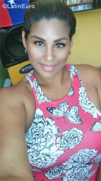 Date this foxy Venezuela girl Gabriela from Barinas VE1816