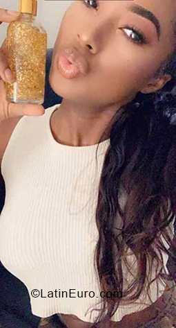 Date this pretty Colombia girl Dania from Cali CO24244