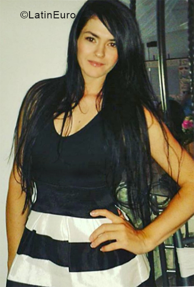 Date this pretty Colombia girl Paulina from Medellin CO24440