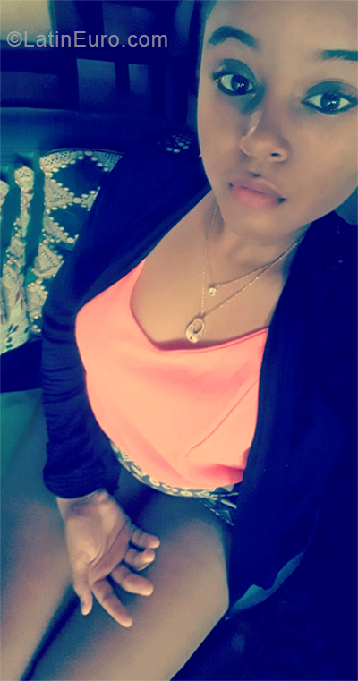 Date this passionate Dominican Republic girl Ruby from Santo Domingo DO33344