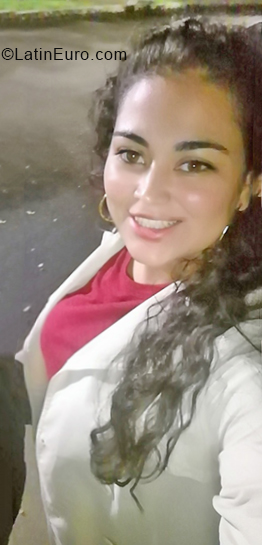 Date this delightful United States girl Yudieth from San Antonio US19595