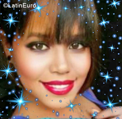 Date this lovely Dominican Republic girl Yerildin from Monsenor Nouel DO33510