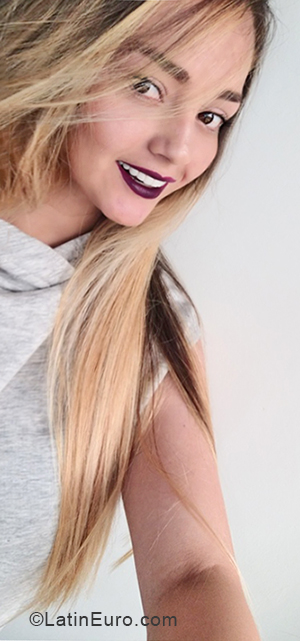 Date this exotic Colombia girl Stefa from Medellin CO24768