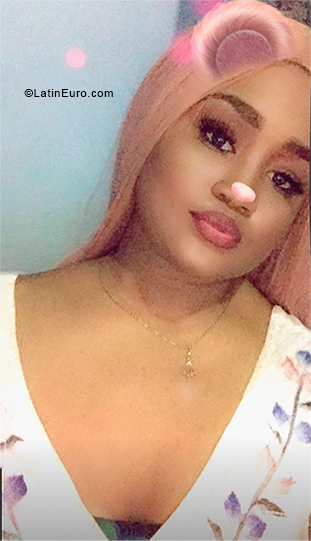 Date this tall Dominican Republic girl Yaritza from Santo Domingo DO34049
