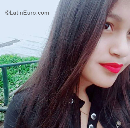 Date this pretty Peru girl Leticia from Trujillo PE1352