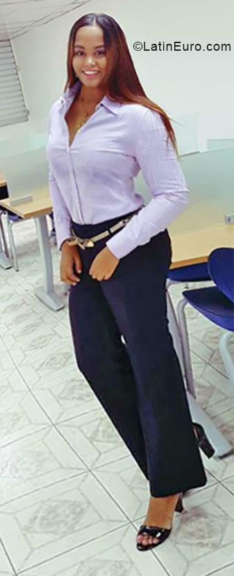 Date this hot Dominican Republic girl Rous from Puerto Plata DO34173