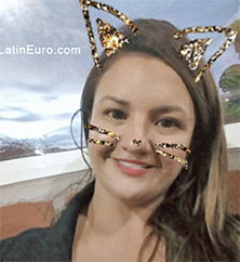 Date this beautiful Colombia girl Natalia from Bucaramanga CO25094