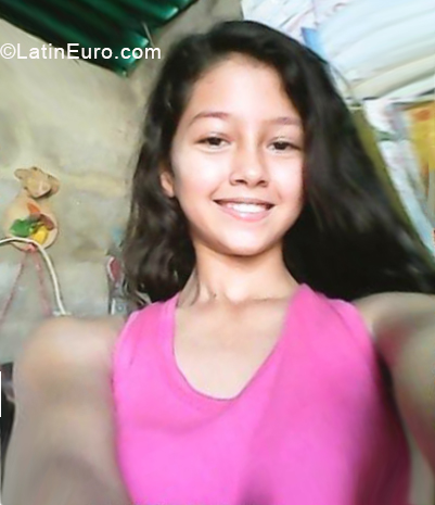 Date this good-looking Venezuela girl Elizbeth from El Vigia VE2232