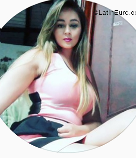 Date this charming Colombia girl Sofia from Bogota CO25115