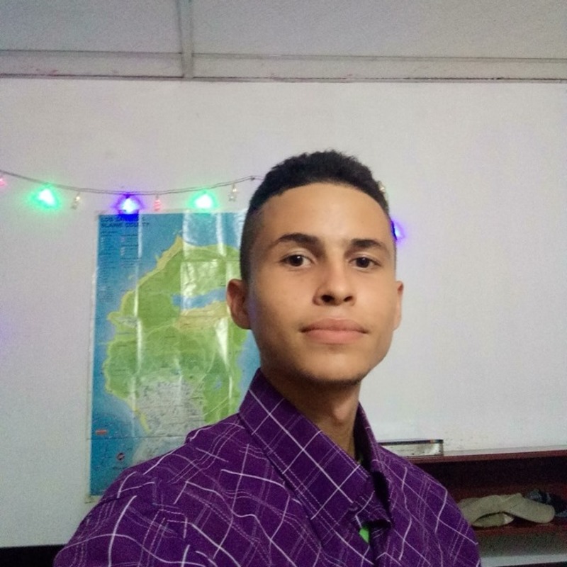 Date this stunning Venezuela man Yo from Barcelona VE2243