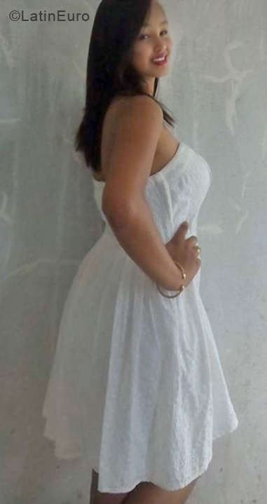Date this gorgeous Dominican Republic girl Mariela from Montecristi DO34373