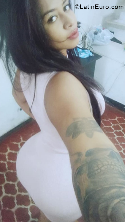 Date this delightful Colombia girl VANESSSA from Pereira CO25151