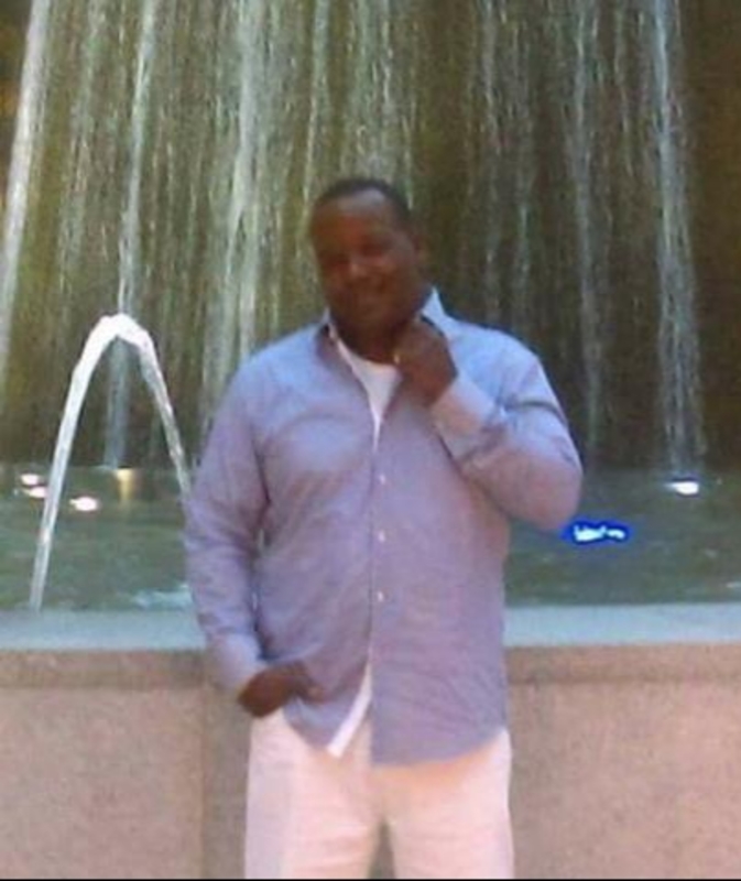 Date this pretty United States man Mario from Dallas US19905