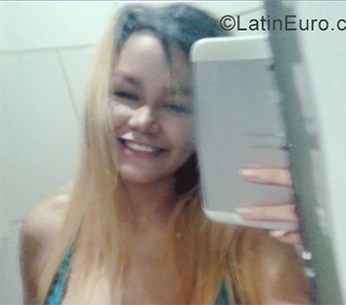 Date this young Venezuela girl Susei from Caracas VE2343