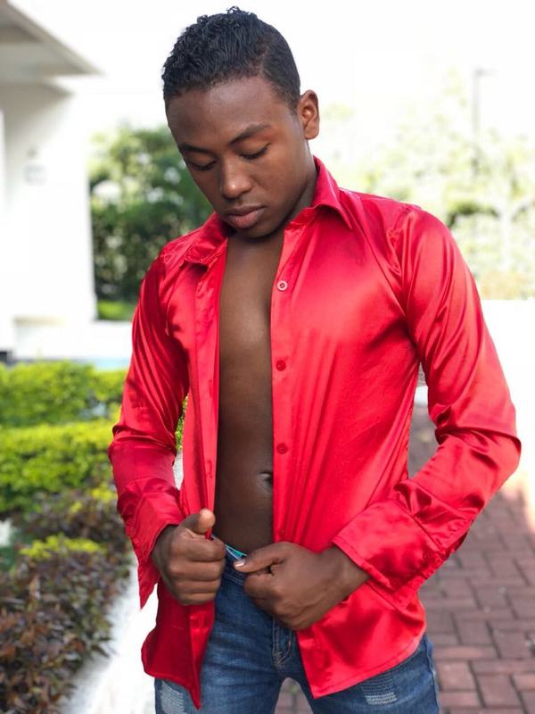 Date this sensual Colombia man Estiven from Cali CO25348