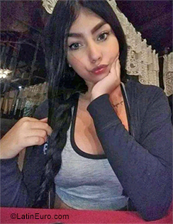 Date this fun Venezuela girl Tiffany from Maracaibo VE2398