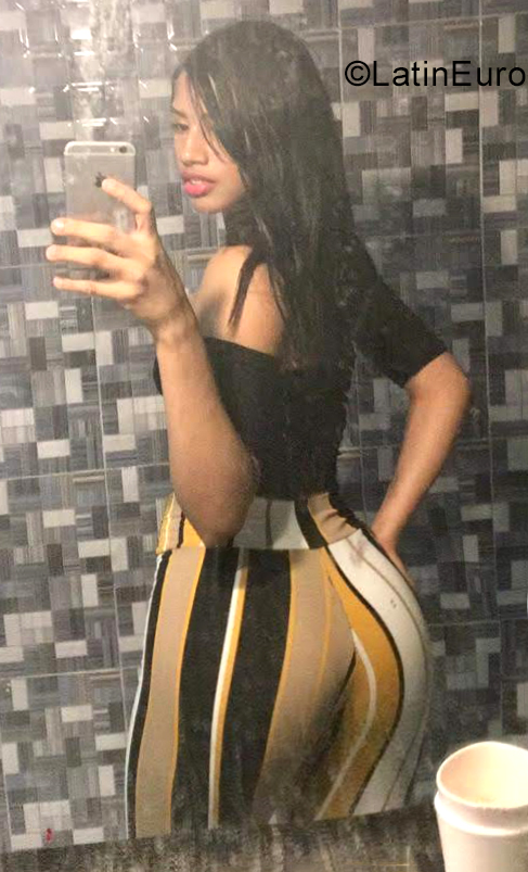 Date this beautiful Dominican Republic girl Jessie from Santo Domingo DO34899