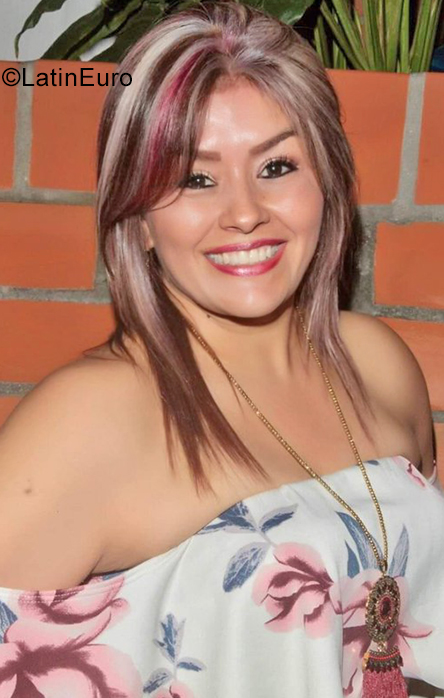 Date this athletic Colombia girl Gloria from Sabaneta CO25552