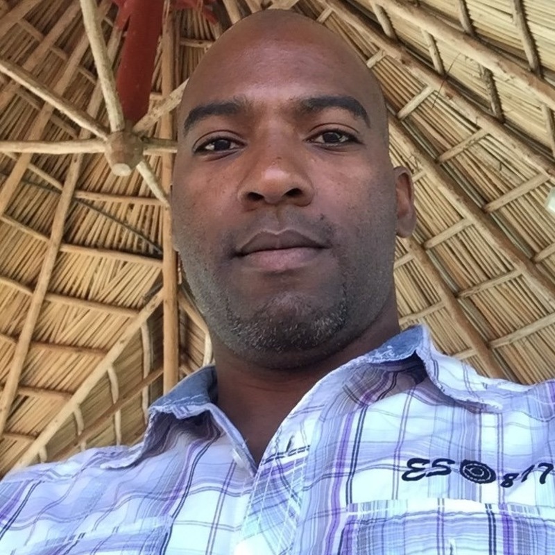 Date this gorgeous Cuba man Bercalper from Camagüey CU539