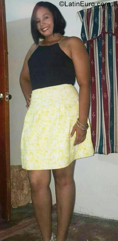 Date this stunning Colombia girl Liseth from Cartagena CO25630