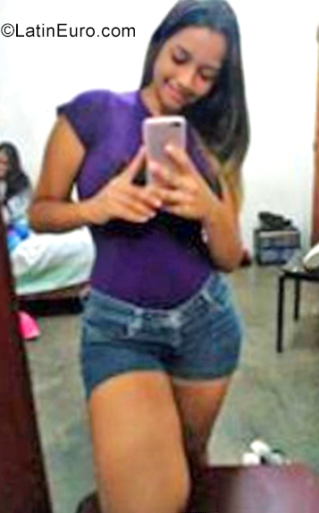 Date this fun Venezuela girl Beatriz from Cumana VE2511