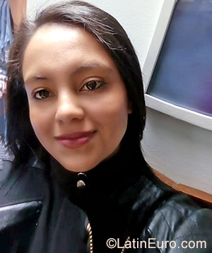Date this young Colombia girl Anguely from Bogota CO25740