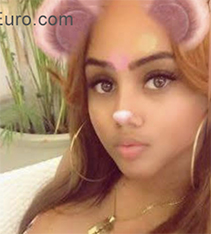 Date this good-looking Dominican Republic girl Carla from Santo Domingo DO35419