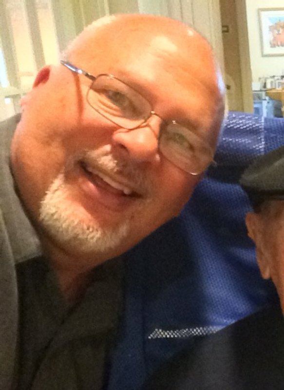 Date this voluptuous United States man Chap from Millville US20191