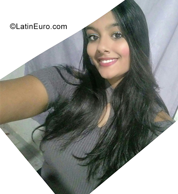 Date this cute Brazil girl Tamiras from Fortaleza BR10905