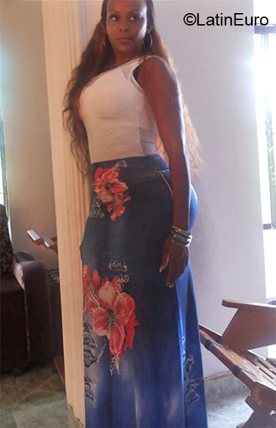 Date this stunning Colombia girl NAYFER from MEDELLIN CO26117