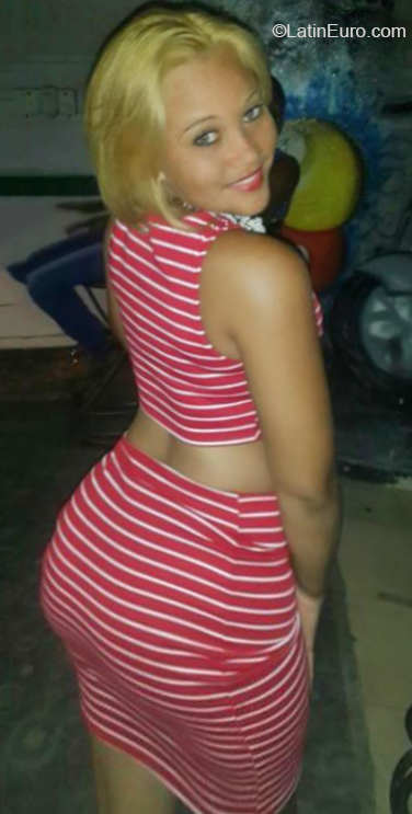 Date this exotic Dominican Republic girl Lisy from Santo Domingo DO36345