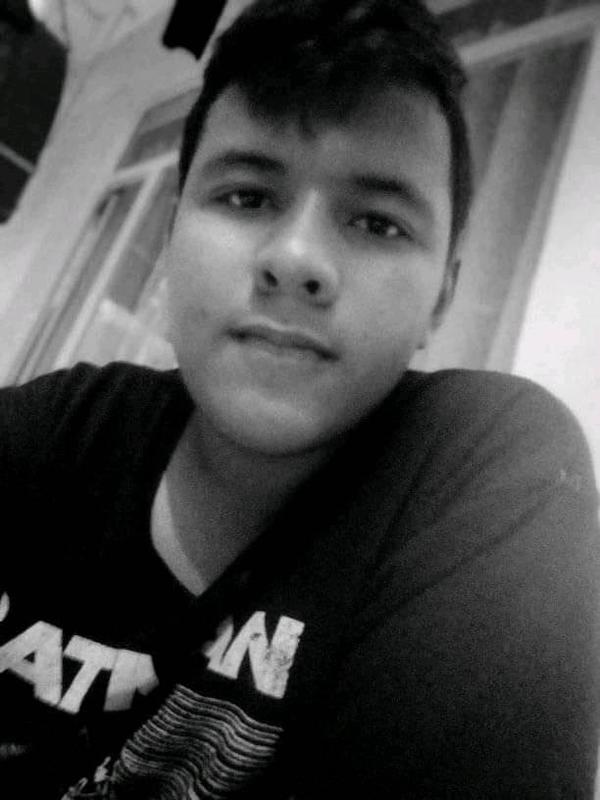 Date this foxy Colombia man Jeffrson from Sogamoso CO26243