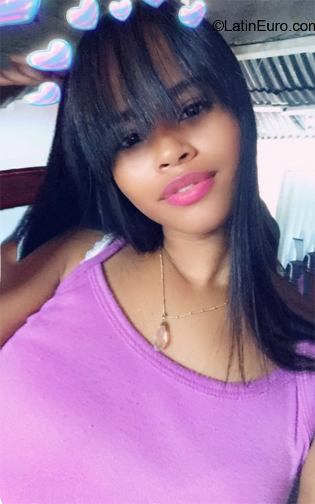 Date this good-looking Dominican Republic girl Lenita from Santiago DO36593