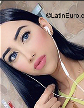 Date this passionate Venezuela girl Sofi from Cumana VE2818