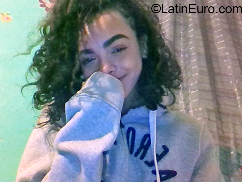 Date this cute Puerto Rico girl Yaraliz from Guayama PR208